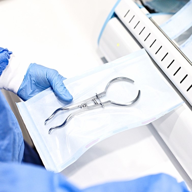 medical packaging-min